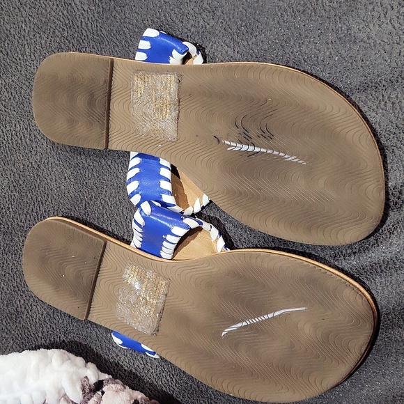University of Kentucky Sandals - Picture 10 of 11